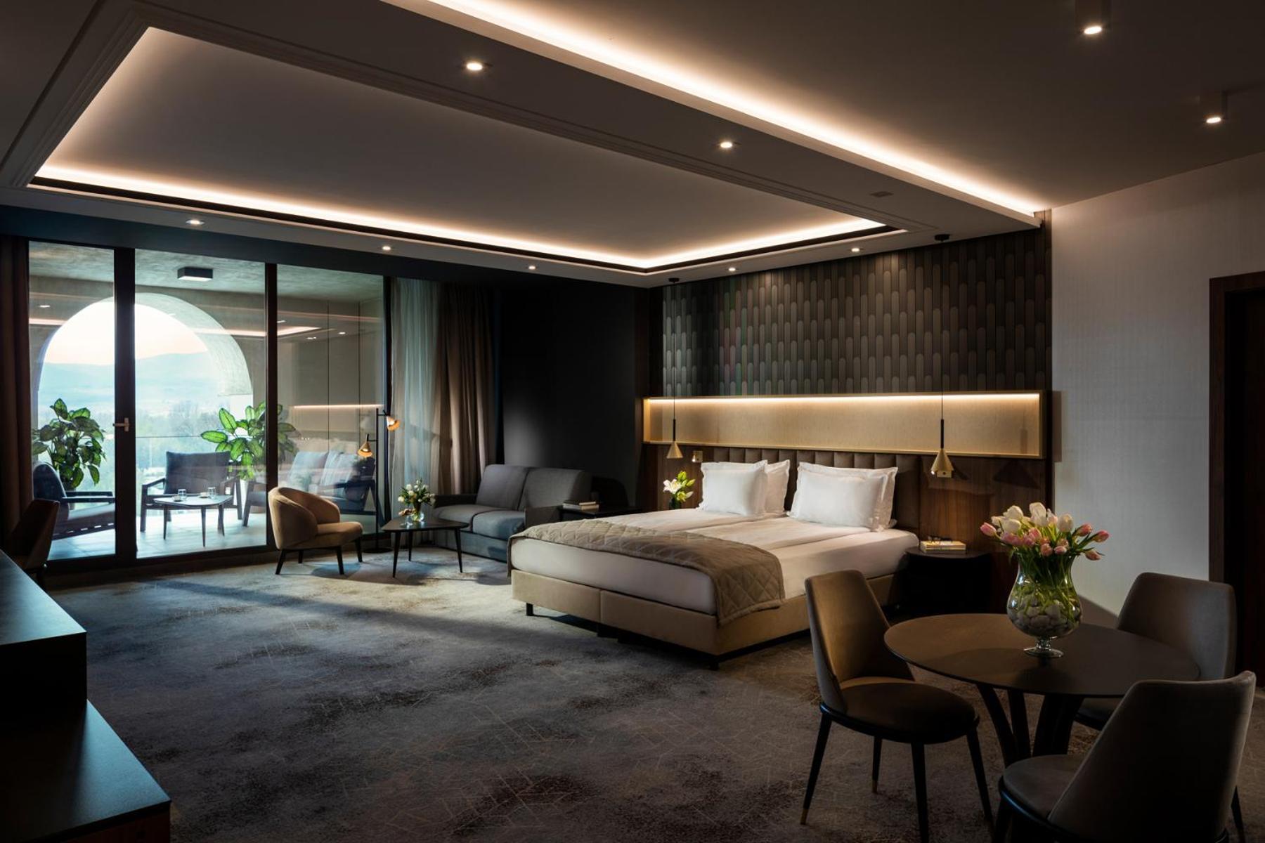 קאזאנלק Kings' Valley Medical & Spa Hotel מראה חיצוני תמונה A suite at the hotel